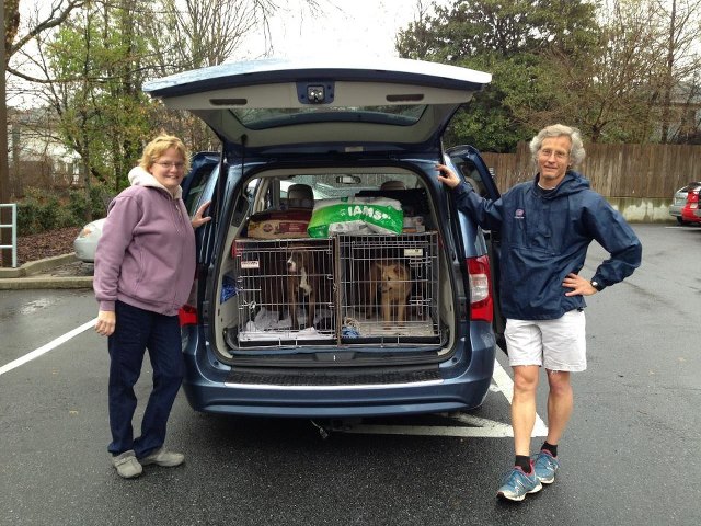 Dianna and Donnie of TVV leaving Decatur with their babies